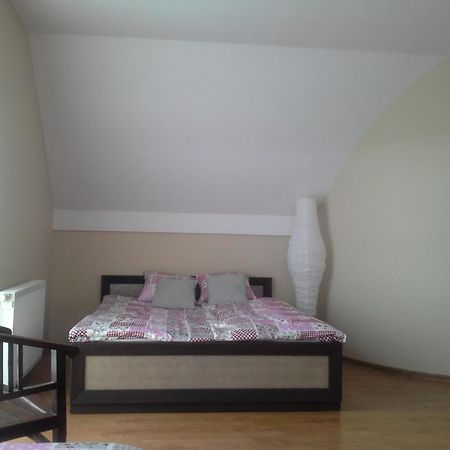 Dom przy Kociej Górze Krzczen Exterior foto