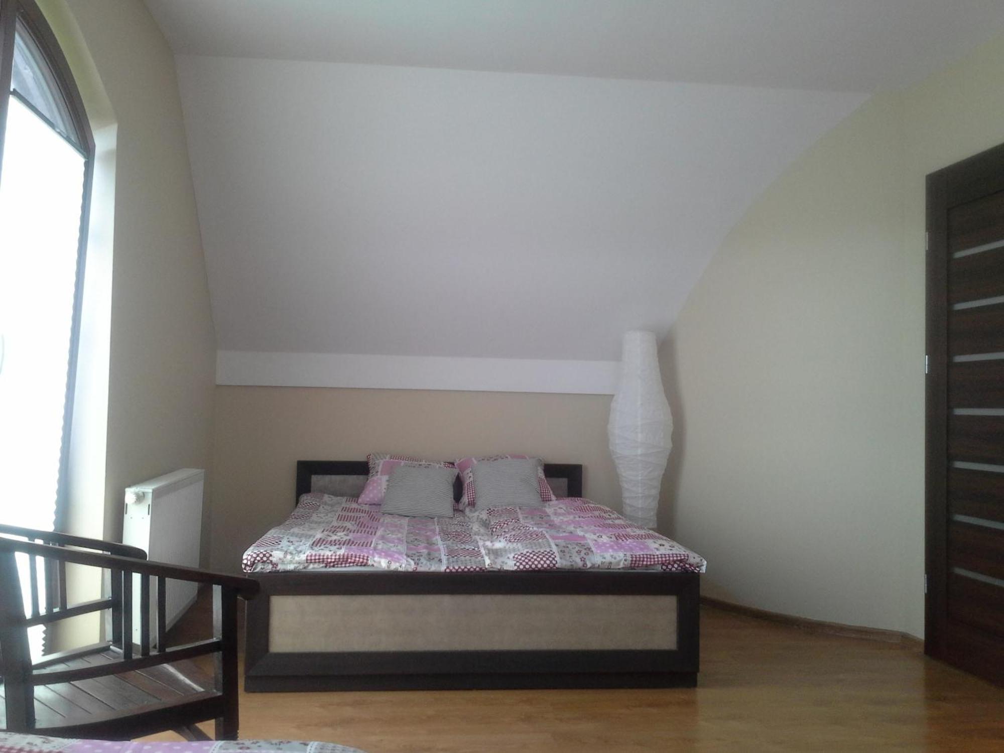 Dom przy Kociej Górze Krzczen Exterior foto